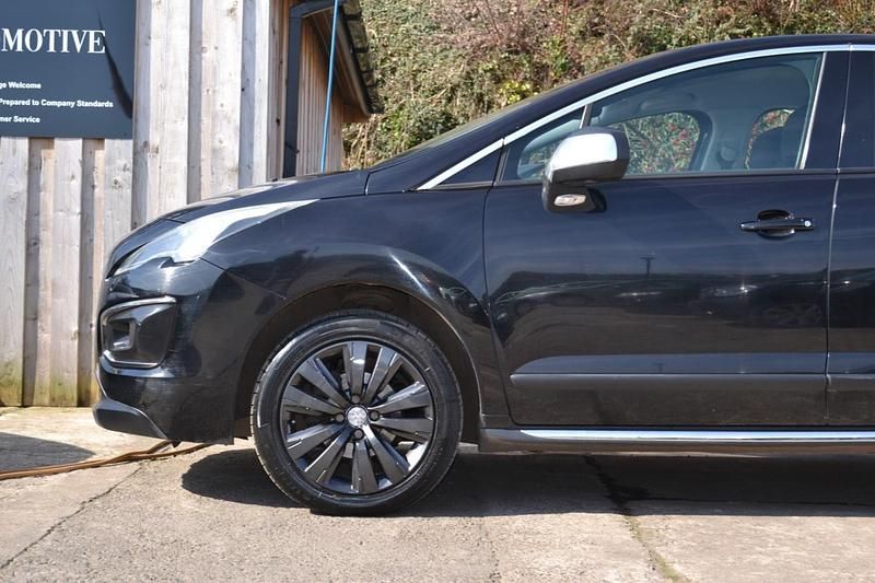 Used Peugeot 3008 Active 2015 Black Hatchback