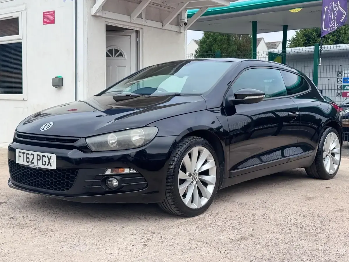 Used VW Scirocco S 140 HP (102 kW) 2012 Black Coupe