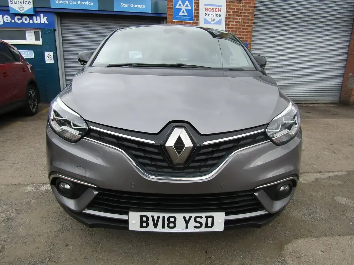 Used Renault Scénic IV Dynamique 110 HP (80 kW) 2018 Grey MPV