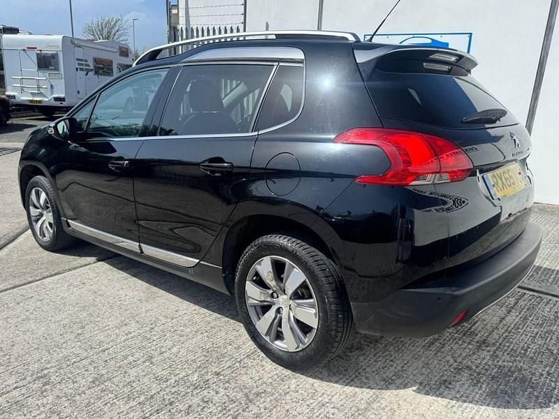 Used Peugeot 2008 Allure 92 HP (67 kW) 2015 Black SUV