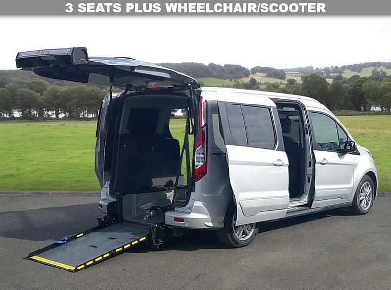 Silver Used 2021 Ford Tourneo Titanium MPV | £18,999 (A bit pricey) - Image 1/4