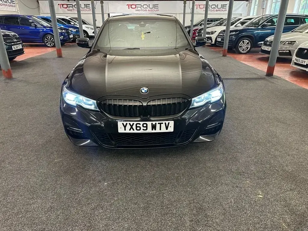 Usado BMW 330 M Sport 2019 Negro Berlina
