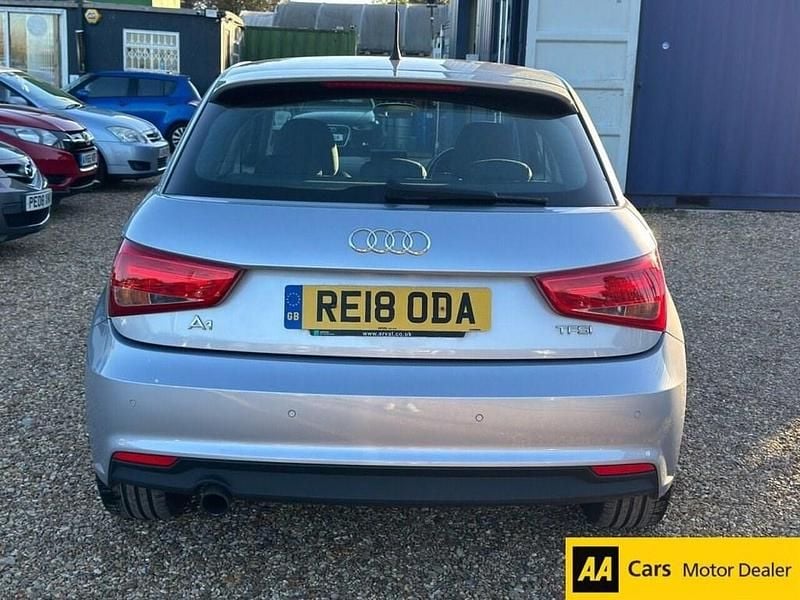 Used Audi A1 Sportback Sport 95 HP (69 kW) 2018 Silver Hatchback
