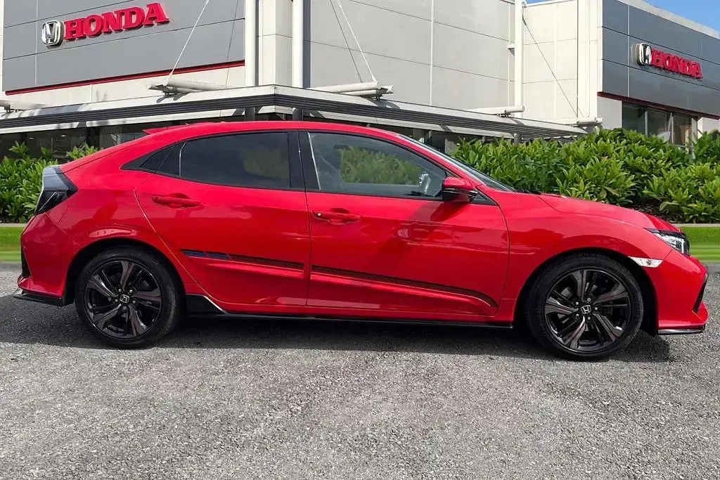 Used Honda Civic Sport 2017 Red Hatchback