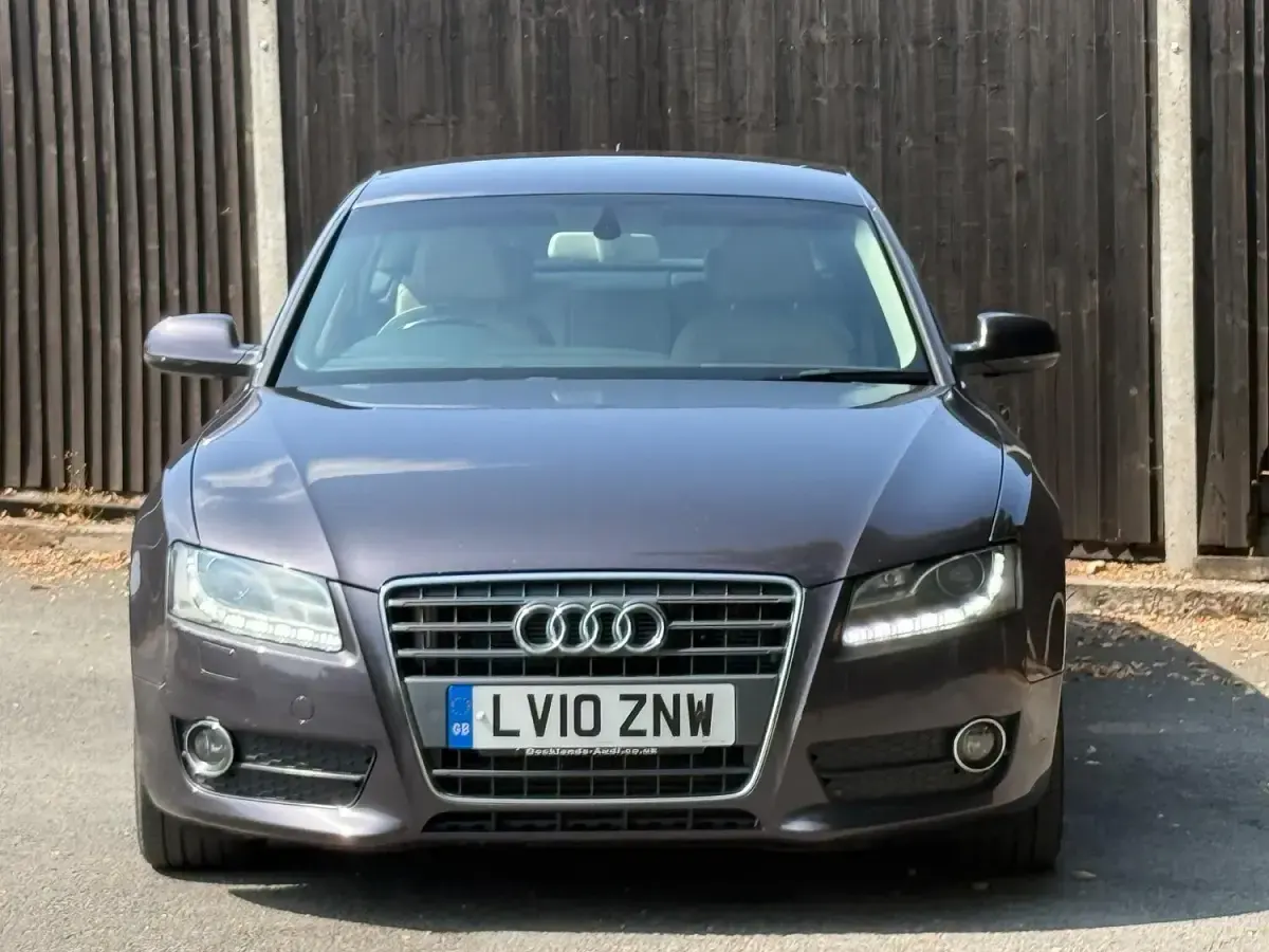 Used Audi A5 Sportback Design 190 HP (139 kW) 2010 Grey Hatchback