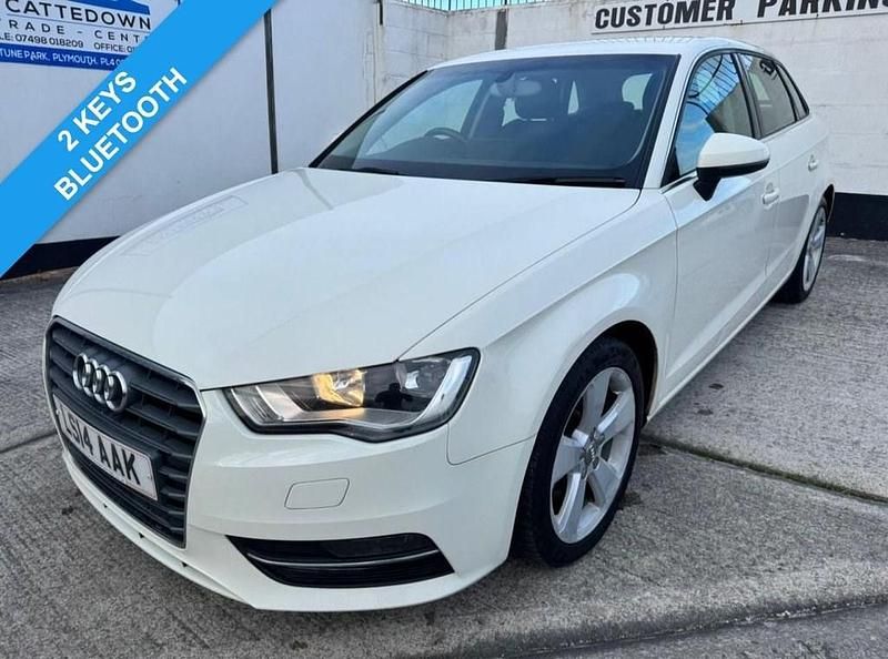 Used Audi A3 Sportback Sport 122 HP (89 kW) 2014 White Hatchback