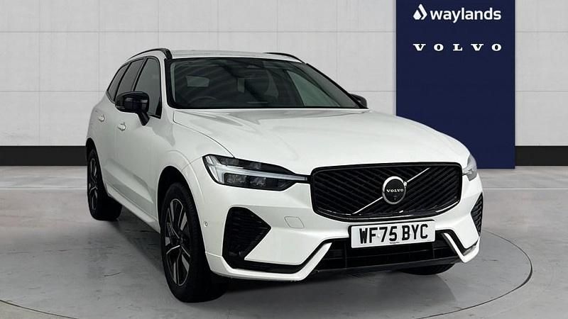 Used Volvo XC60 Plus 247 HP (181 kW) 2025 White SUV