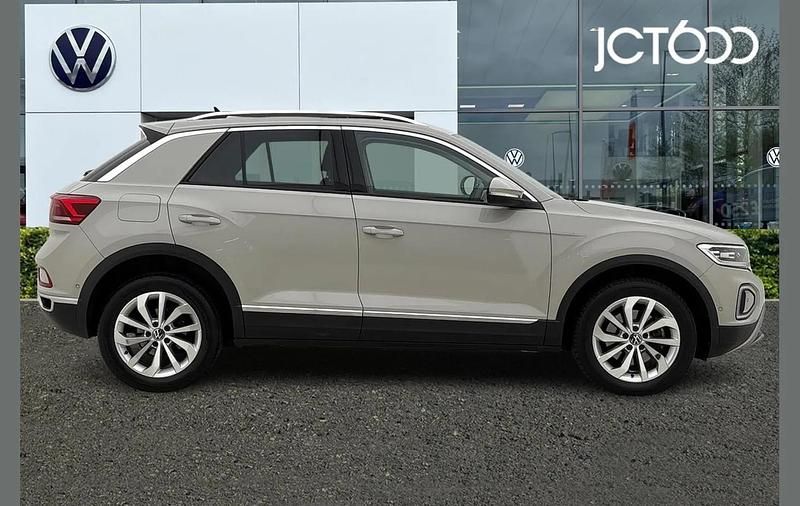 Used VW T-Roc Style 150 HP (110 kW) 2023 Grey SUV