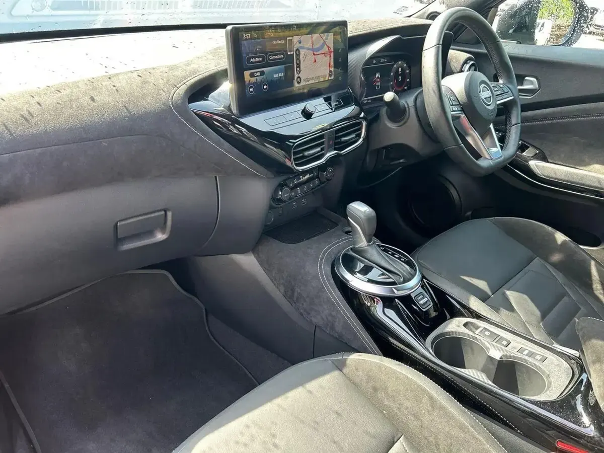 Used Nissan Juke Tekna+ 143 HP (105 kW) 2025 Grey SUV
