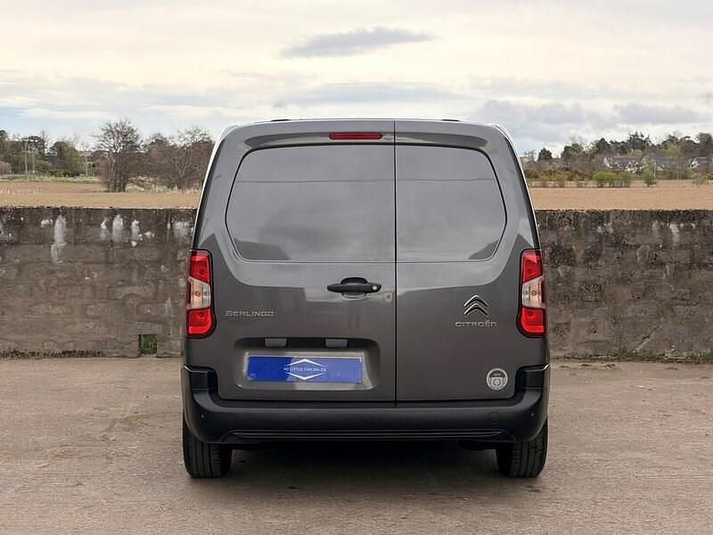 Used Citroën Berlingo 75 HP (55 kW) 2019 Grey MPV