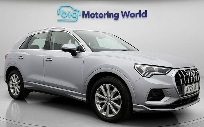 Used 2025 Audi Q3 Sport SUV | £24,300 (Super price) - Image 1/4