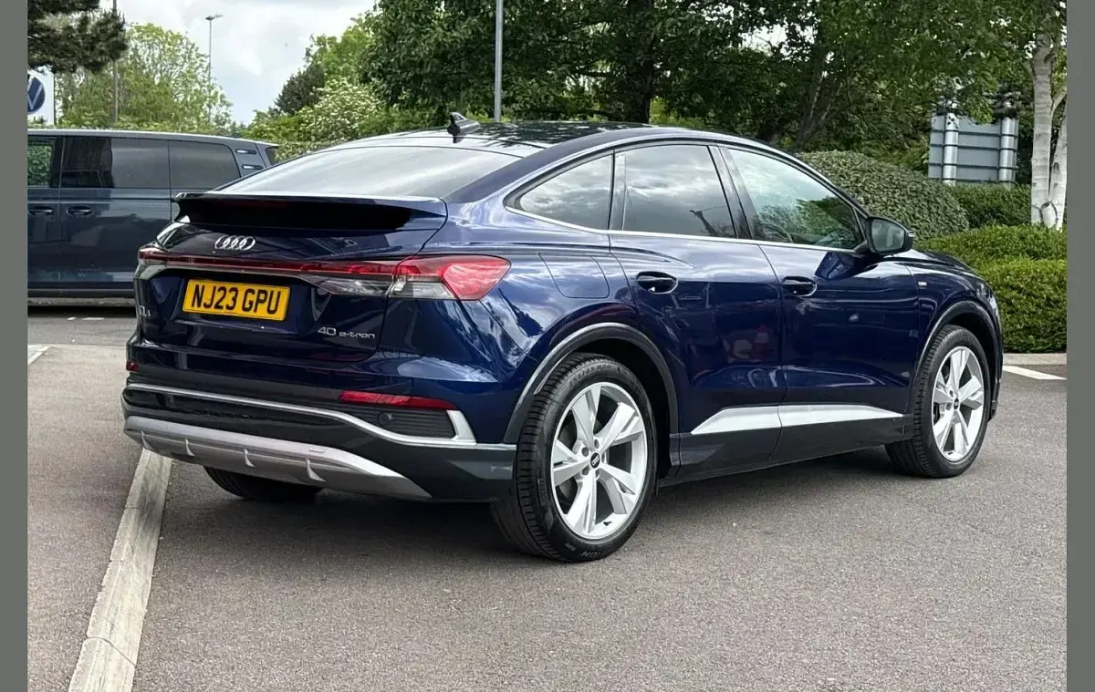 Used Audi Q4 e-tron S-Line 150 kW (204 HP) 2023 Blue SUV