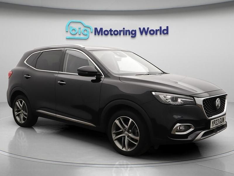 Black Used 2023 MG HS Exclusive SUV | £16,600 (Fair price) - Image 1/4