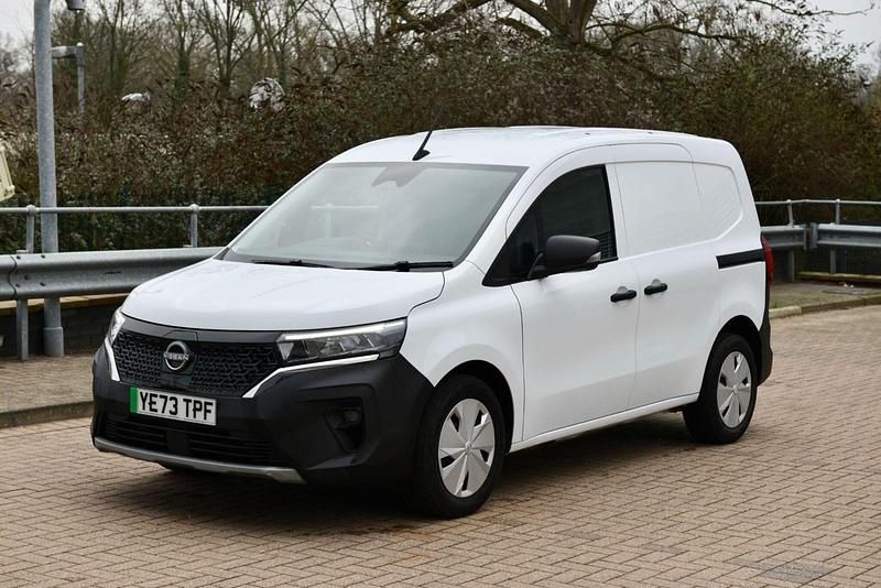 Used Nissan Townstar Acenta 89 kW (122 HP) 2023 White Van