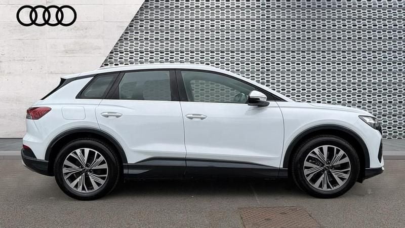 Used Audi Q4 e-tron Sport 210 kW (286 HP) 2025 White SUV