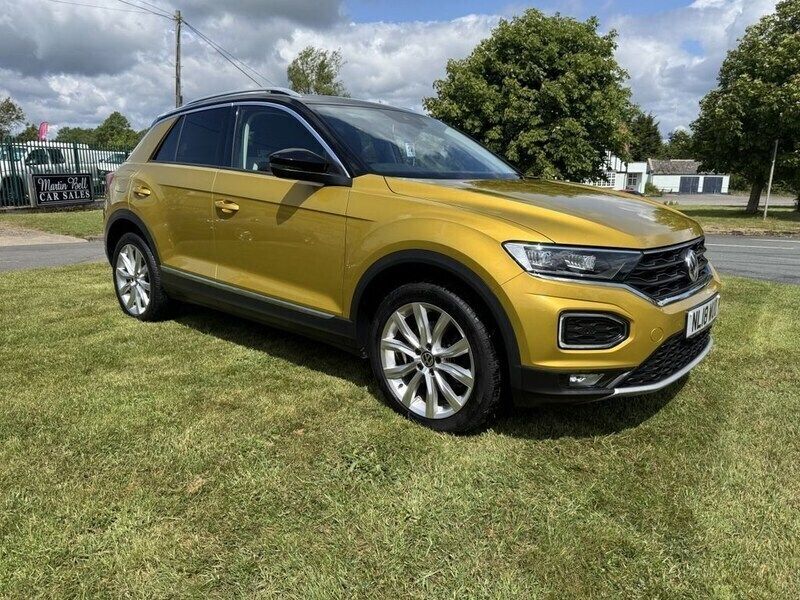 Yellow Used 2018 VW T-Roc SEL SUV | £13,495 (Fair price) - Image 1/4