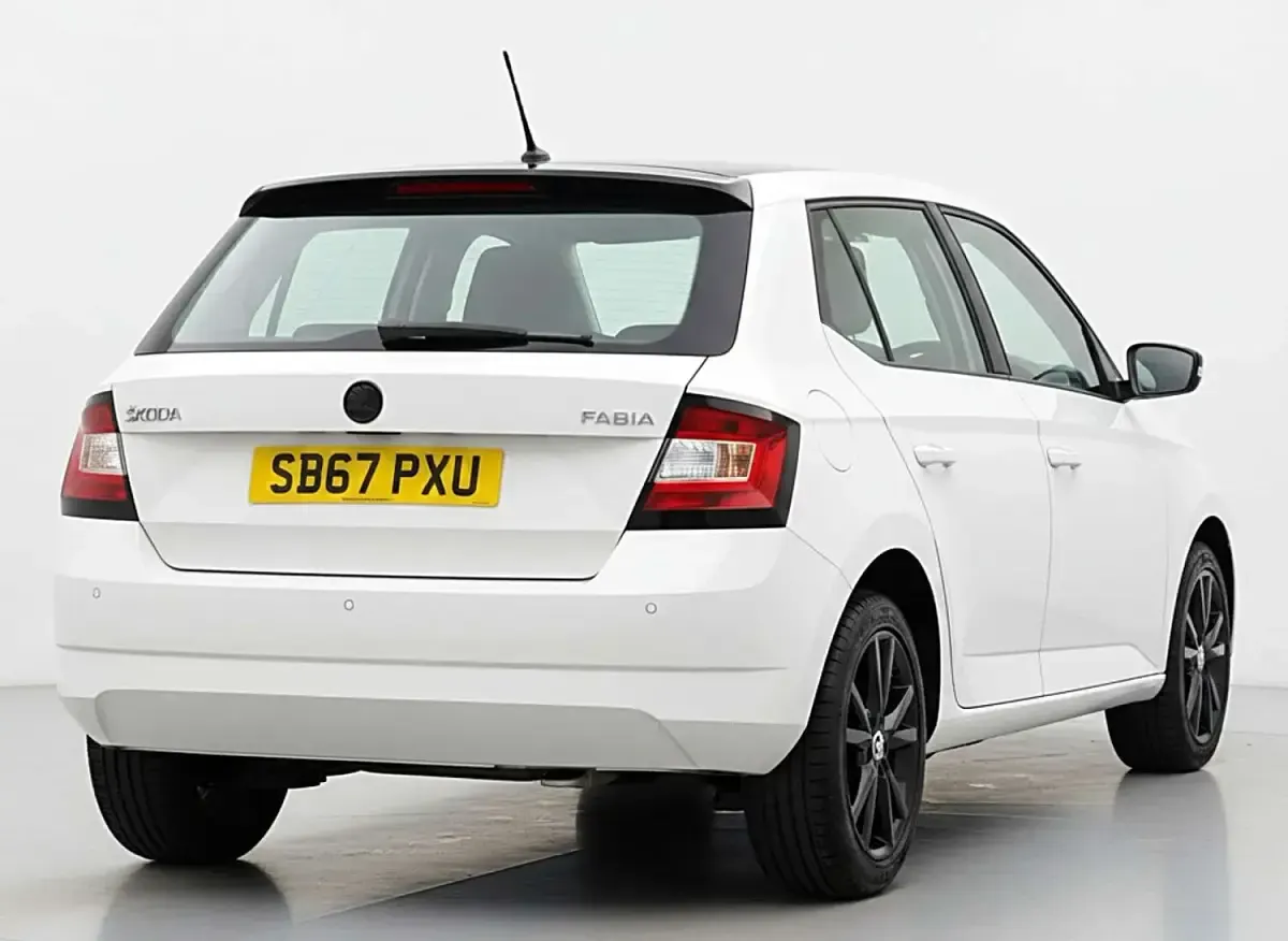 Used Skoda Fabia Colour Edition 2017 White Hatchback