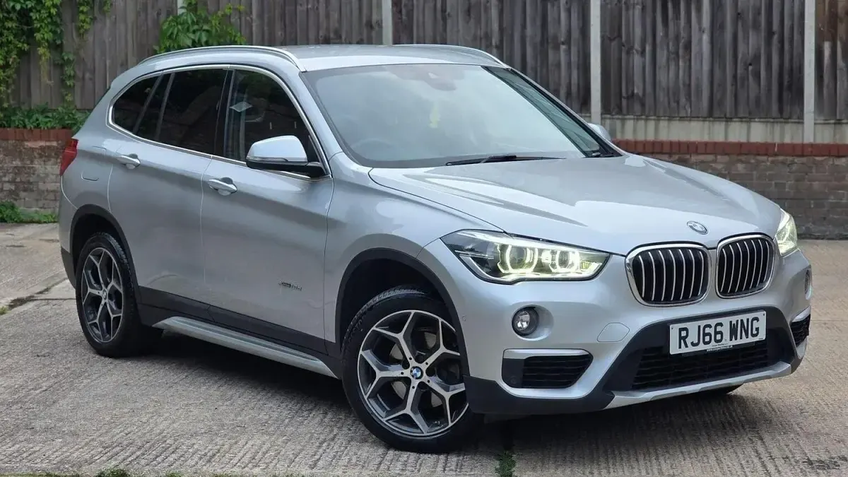 Used BMW X1 xLine 150 HP (110 kW) 2016 Silver SUV