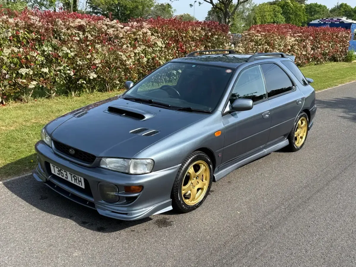 Używany Subaru Impreza 2015 Szary Kombi