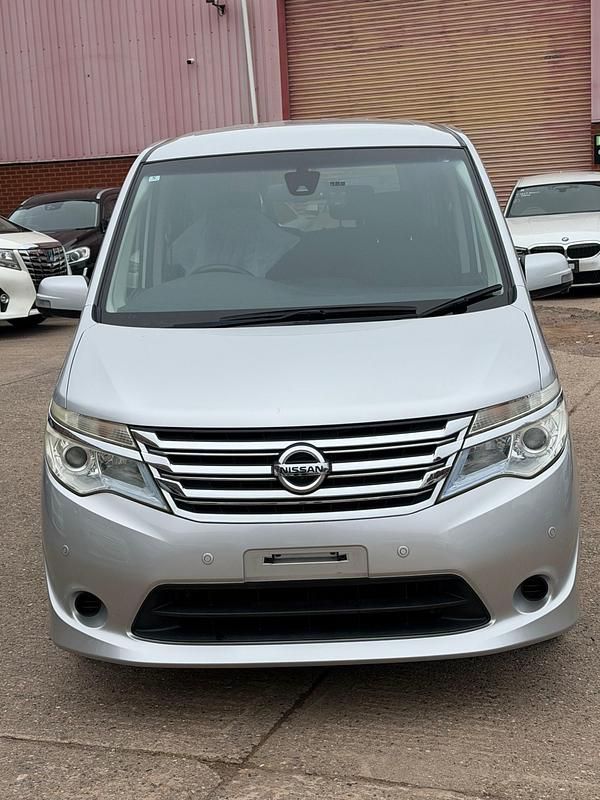 Used Nissan Serena 2016 Silver MPV