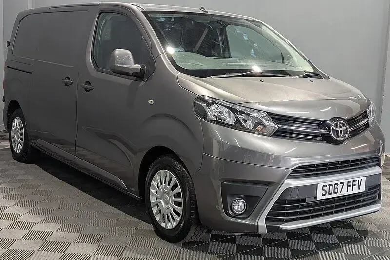 Used Toyota Proace Comfort 115 HP (84 kW) 2017 Grey MPV
