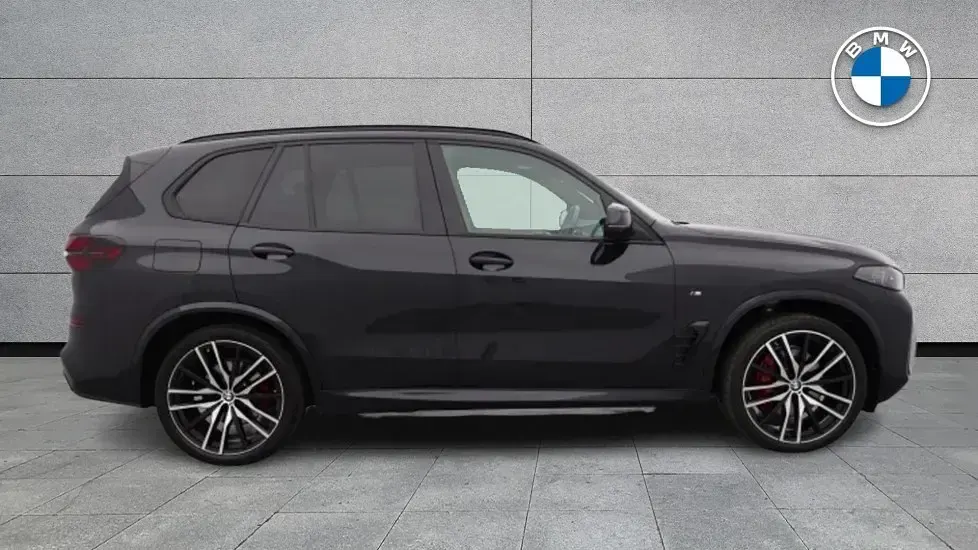 Used BMW X5 M Sport 294 HP (216 kW) 2023 Black SUV