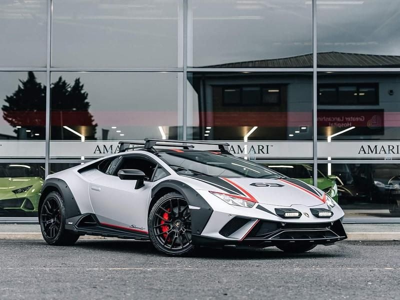 Grey Used 2023 Lamborghini Urus SUV | £229,995 - Image 1/4