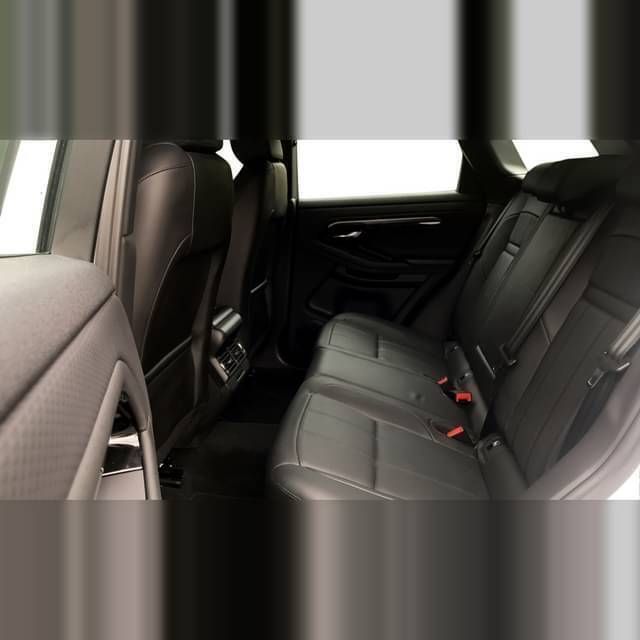 Image 4/4