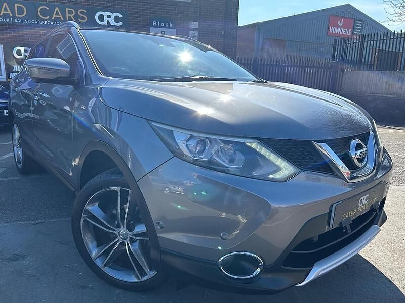 Used Nissan Qashqai Tekna 130 HP (95 kW) 2014 Grey SUV