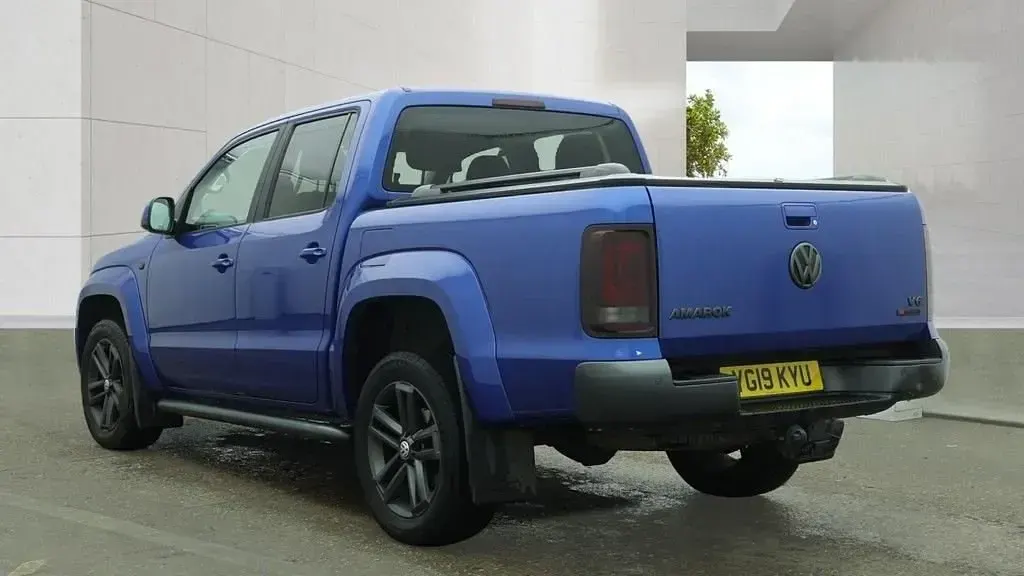 Used VW Amarok Highline 258 HP (189 kW) 2019 Blue Pickup