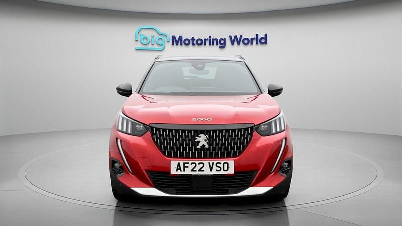 Used Peugeot 2008 GT 131 HP (96 kW) 2022 Red SUV
