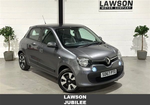 Grey Used 2017 Renault Twingo Play Hatchback | £6,590 (Fair price) - Image 1/1