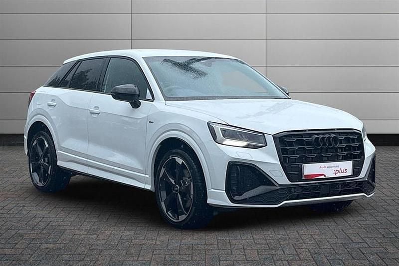 Glacier white New 2025 Audi Q2 Black Edition SUV | £34,995 (Fair price) - Image 1/4