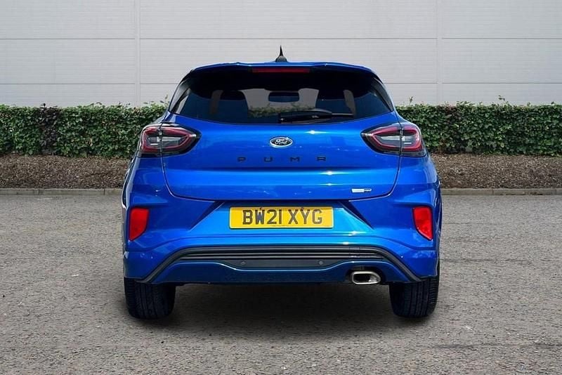 Begagnad Ford Puma ST-Line 2021 Blå SUV