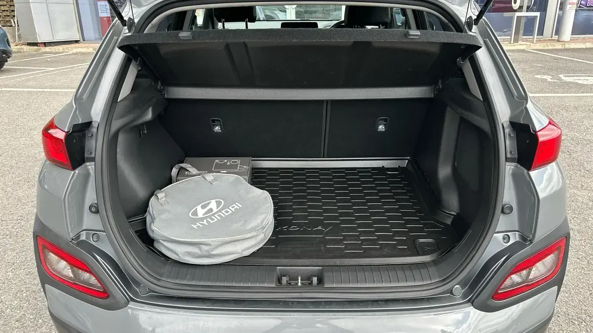 Used Hyundai Kona Premium SE 150 kW (204 HP) 2020 Grey SUV