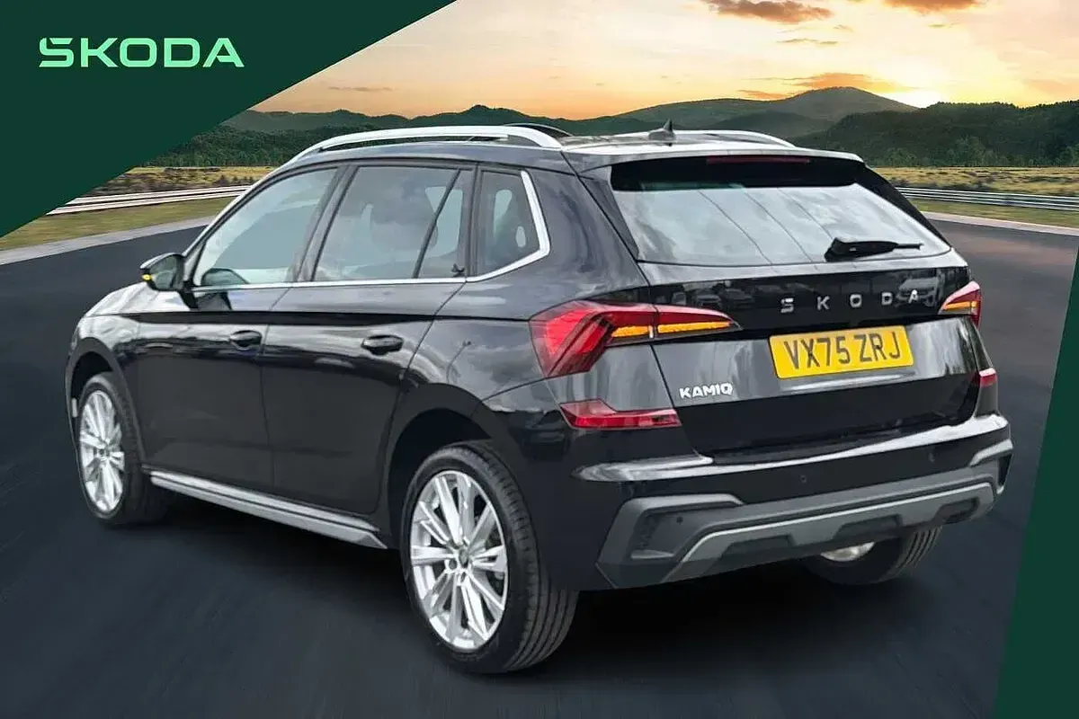 Used Skoda Kamiq SE L 110 HP (80 kW) 2025 Black magic pearl effect SUV