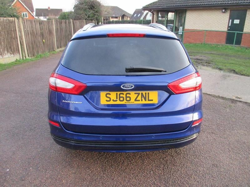 Used Ford Mondeo Titanium 2016 Blue Estate
