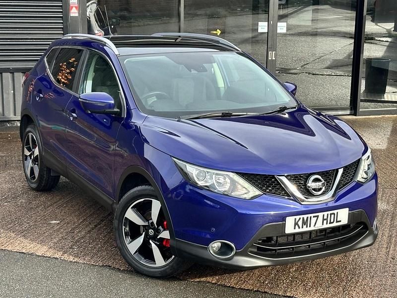 Blue Used 2017 Nissan Qashqai N-Connecta SUV | £7,537 (Good price) - Image 1/4