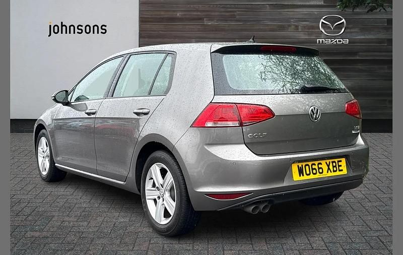 Used VW Golf VII Edition 123 HP (90 kW) 2017 Grey Hatchback