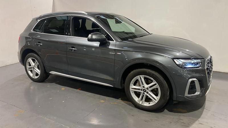 Grey Used 2023 Audi Q5 S-Line SUV | £28,998 (Good price) - Image 1/3