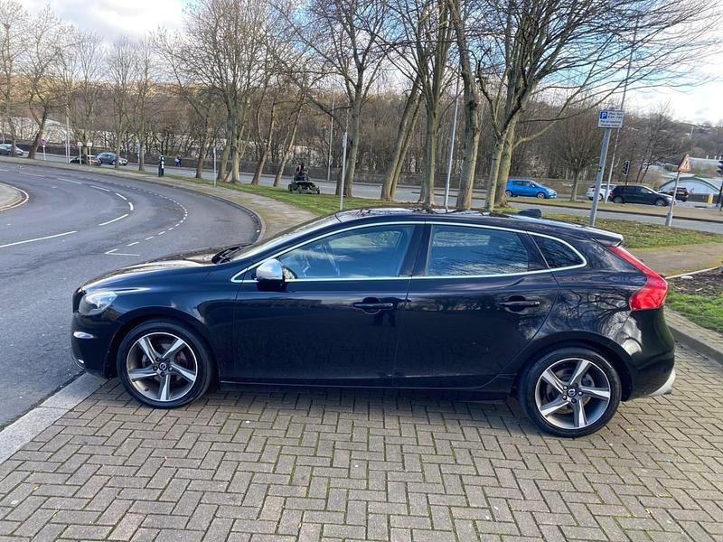 Used Volvo V40 R-Design 2013 Black Hatchback