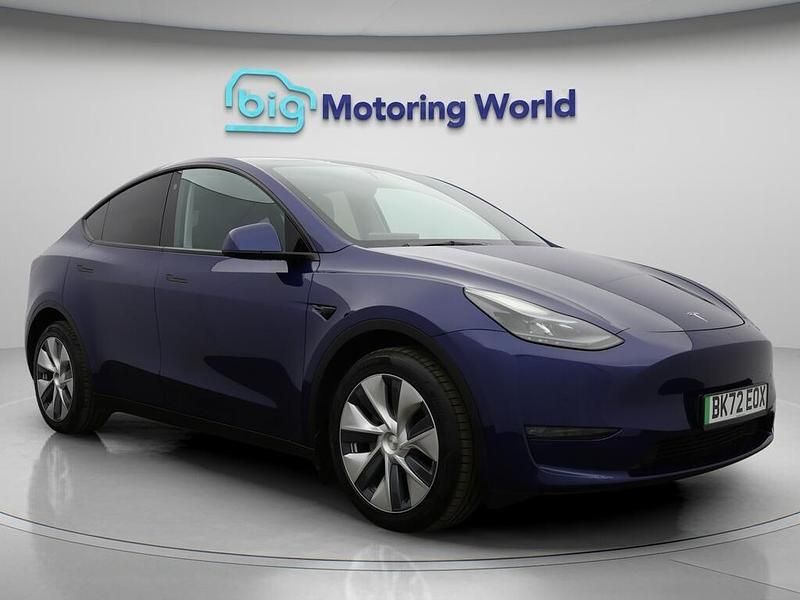 Blue Used 2022 Tesla Model Y Long Range AWD SUV | £24,500 (Fair price) - Image 1/4