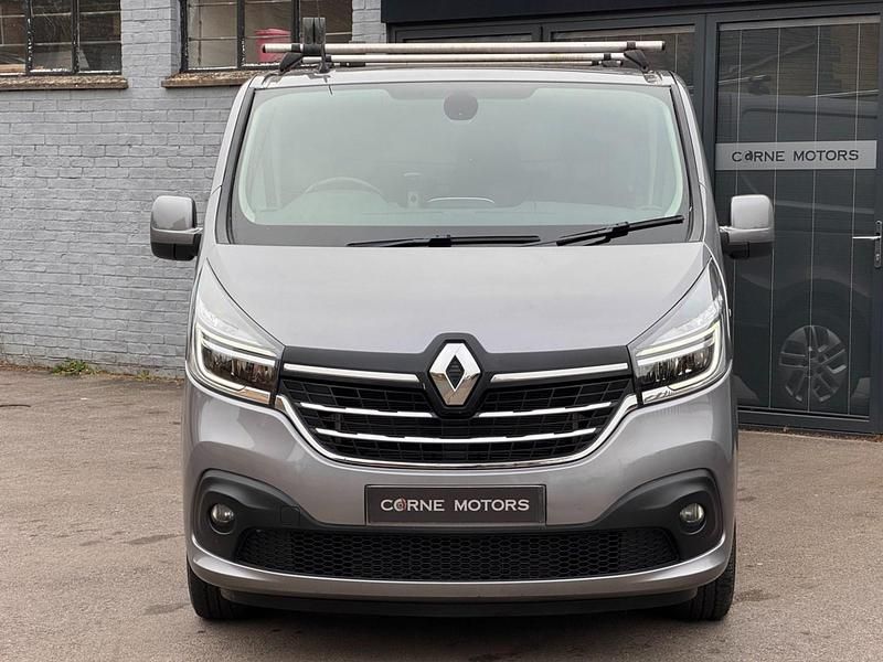 Used Renault Trafic 145 HP (106 kW) 2020 Grey MPV