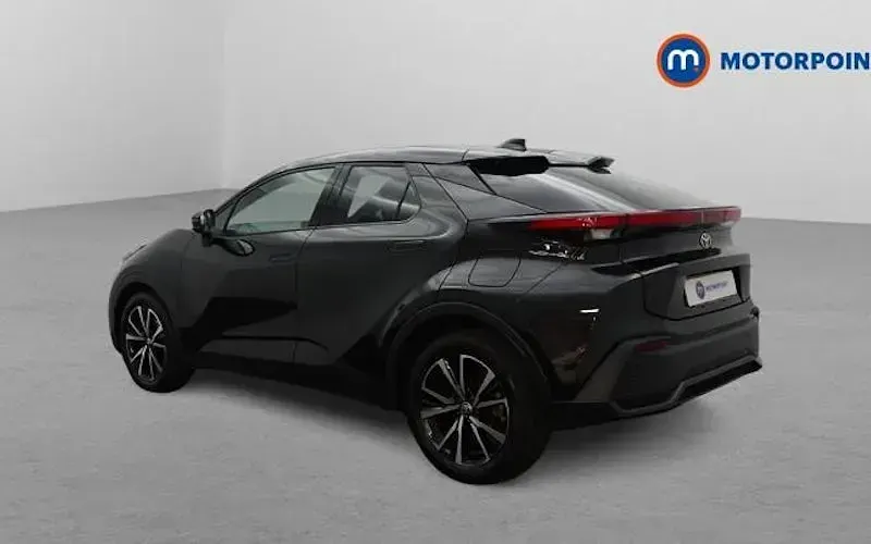 Used Toyota C-HR Design 140 HP (102 kW) 2025 Black SUV