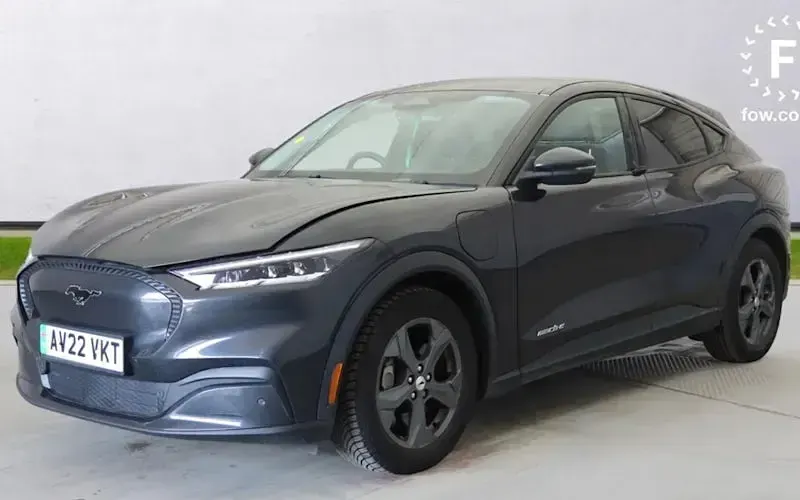 Used Ford Mustang Mach-E Standard Range 197 kW (269 HP) 2022 Grey SUV