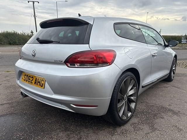 Usado VW Scirocco GT 170 HP (125 kW) 2012 Prateado Coupé