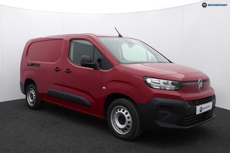 New 2025 Citroën Berlingo 100 HP MPV – DE21 6BZ Derby (Dealer