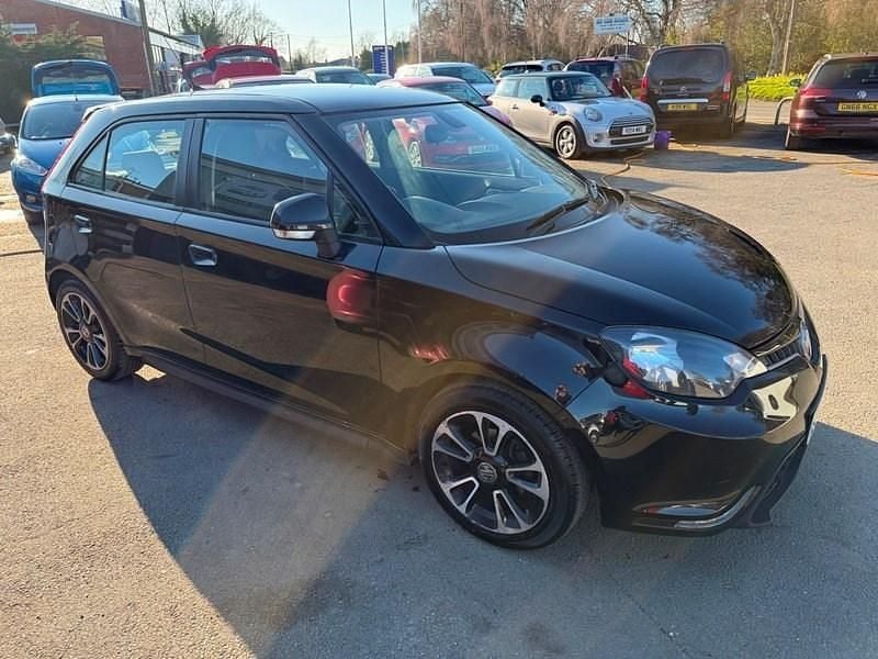 Used MG MG3 106 HP (77 kW) 2018 Black Hatchback