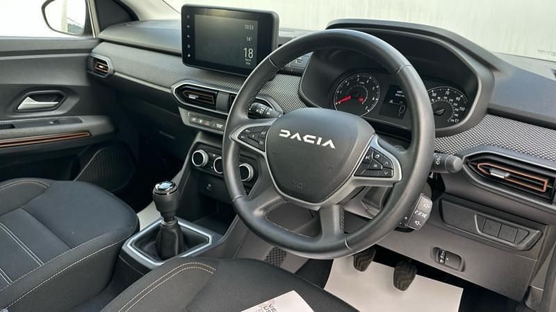 Used Dacia Sandero Journey 90 HP (66 kW) 2023 Orange Hatchback