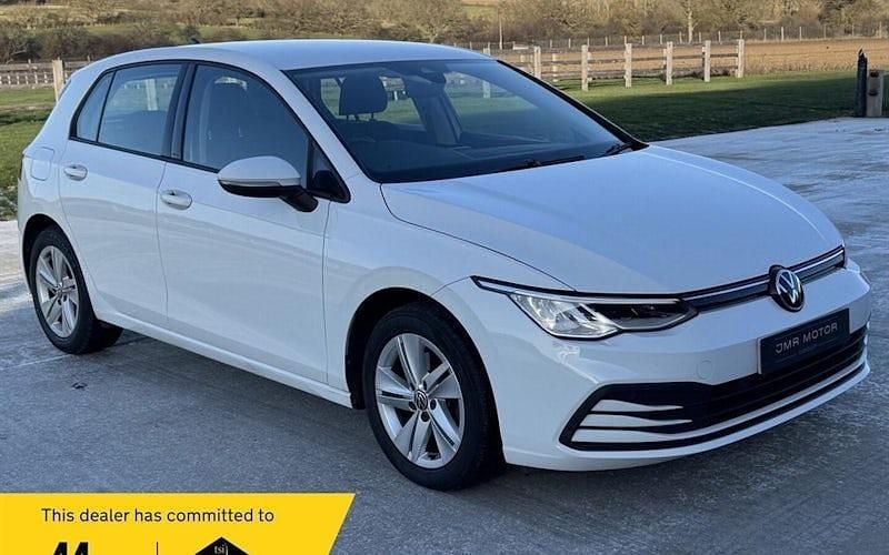 Used VW Golf VIII Life 150 HP (110 kW) 2023 Hatchback